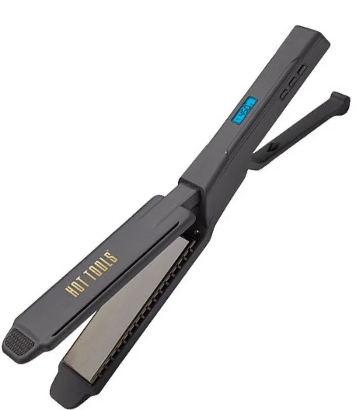 HOT TOOLS FLAT IRON GOLD TITANIUM DIGITAL-DUAL VOLTAGE-1.75 INCH